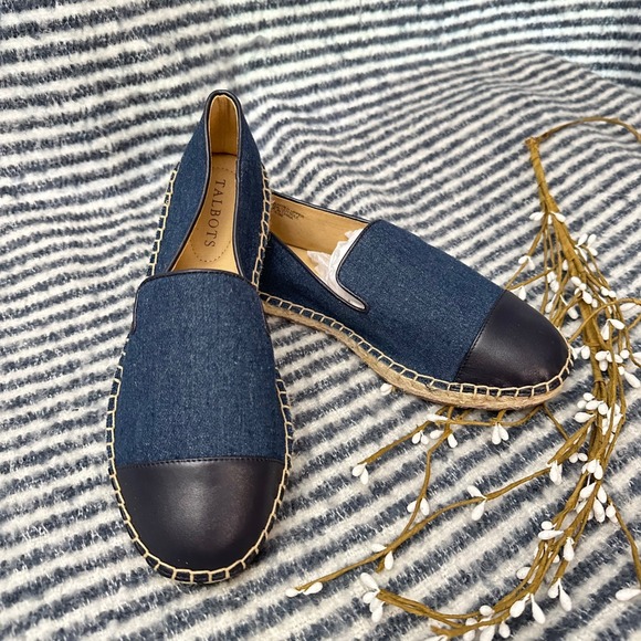 Talbots womens Izzy Espadrille Denim Flats Size 6.5 NEW Casual Preppy - Picture 1 of 8